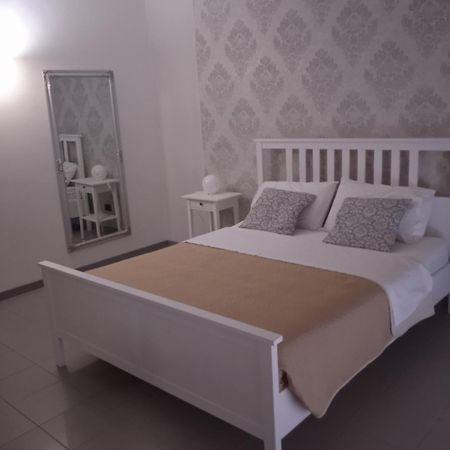 Appartement Residenza Locatelli à Vérone Extérieur photo